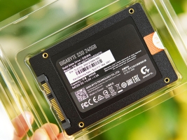 Ổ cứng Gigabyte SSD 240GB Sata III