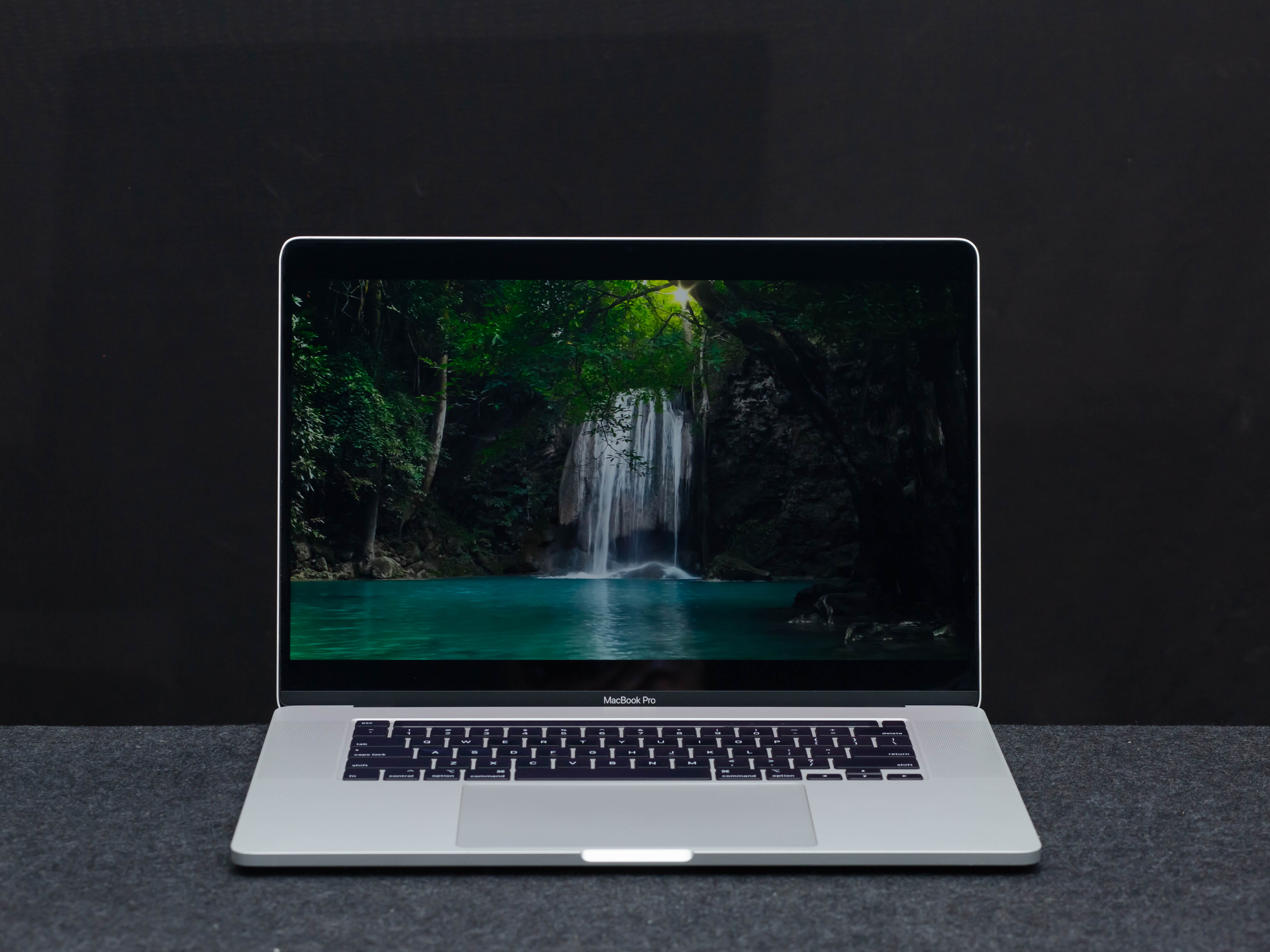 Macbook Pro 2019 Core i7/ Radeon Pro 5300M/ Màn 3K 16 inch