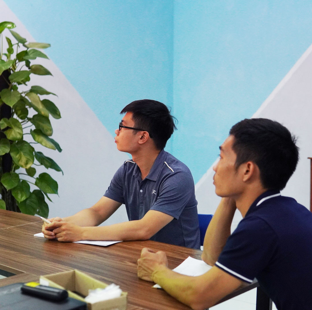 Buổi học lý thuyết điện tử cơ bản và nguyên lý hoạt động, liên kết giữa các linh kiện điện tử
